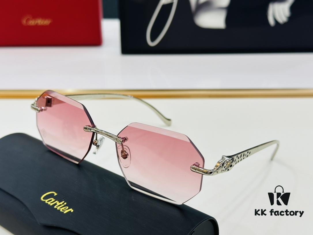 6931fc4e3a89a121ed54ccec Cartier CT0524S Size: 56□17-130 Fashion Casual Sunglasses