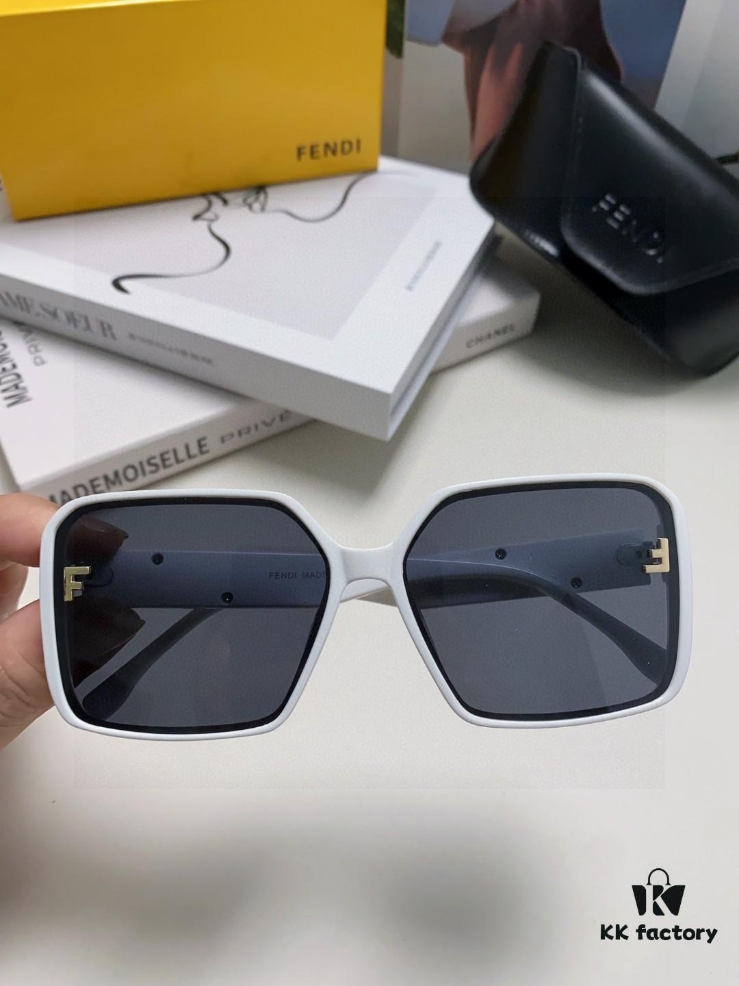 6931fc9f3a89a121ed54d10d Fendi 2025 New Arrival Trendy European and American Style Square Sunglasses for Women, High-End Fashion UV Protection Sunglasses In Stock