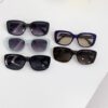 6931fcaa3a89a121ed54d19d 135 FENDI MOD: FE40138I Size: 54□19-140 Sunglasses
