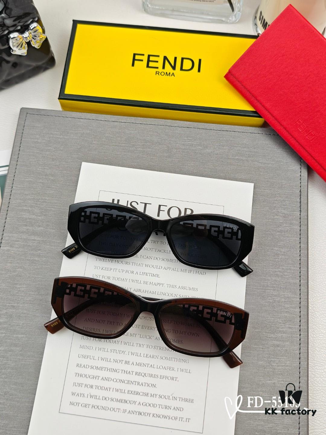 6931fcac3a89a121ed54d1b1 FENDI Italy | Polarized Sunglasses with TR90 Frame and Polarlite Lens