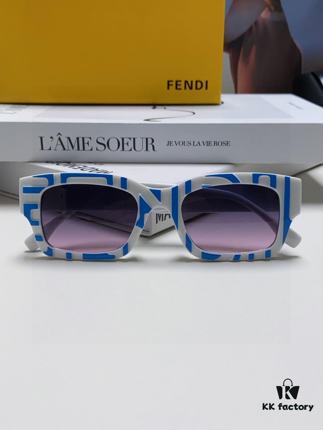 6931fcb13a89a121ed54d1cb FENDI 2025 New Square Sunglasses, Stylish Hip-Hop Inspired UV Protection Shades, Trendy Alphabet Design for Street Photography, Fashionable Instagrammable Unisex Sunglasses