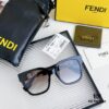 6931fcb73a89a121ed54d21f 125 Fendi High Version Mod: FE40063I Size: 52-21-145 Sunglasses