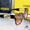 6931fcb73a89a121ed54d221 125 Fendi High Version Mod: FE40063I Size: 52-21-145 Sunglasses