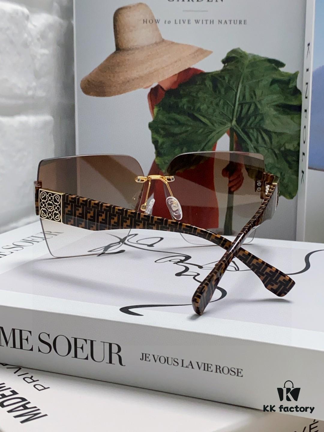 6931fcc23a89a121ed54d2bd FENDI 2024 Spring New Arrival Trendy Fashion Square Polarized Sunglasses for Women, High-Quality Comfortable Wear, Influencer Favorite UV Protection Shades