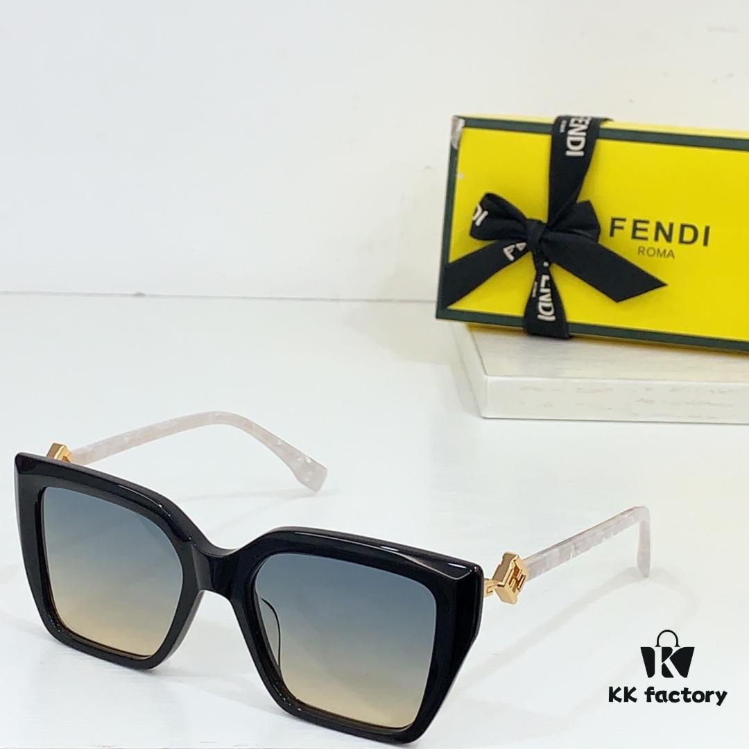 6931fcc43a89a121ed54d2d3 140 FENDI MODEL: FE40161I SIZE: 55□16-145 Sunglasses
