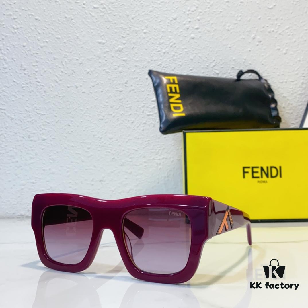 140 FENDI FE4080 Sunglasses
