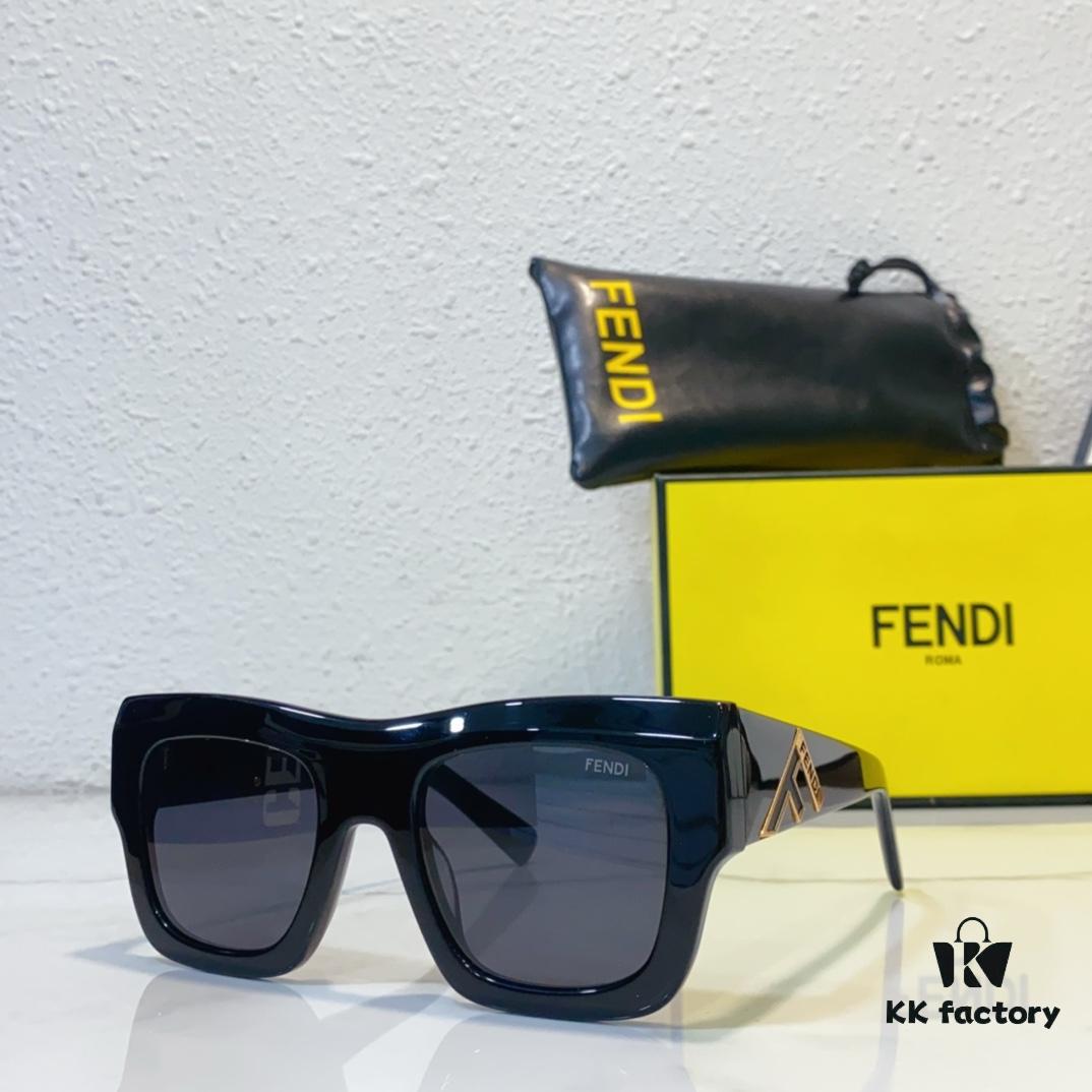140 FENDI FE4080 Sunglasses