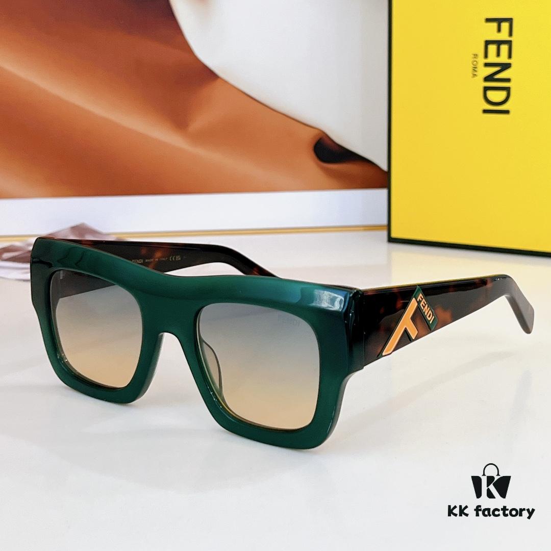 140 FENDI Mod: FE4080 Size: 52□23-142