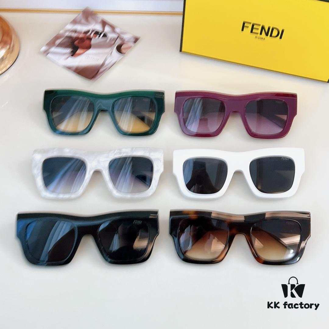 140 FENDI Mod: FE4080 Size: 52□23-142
