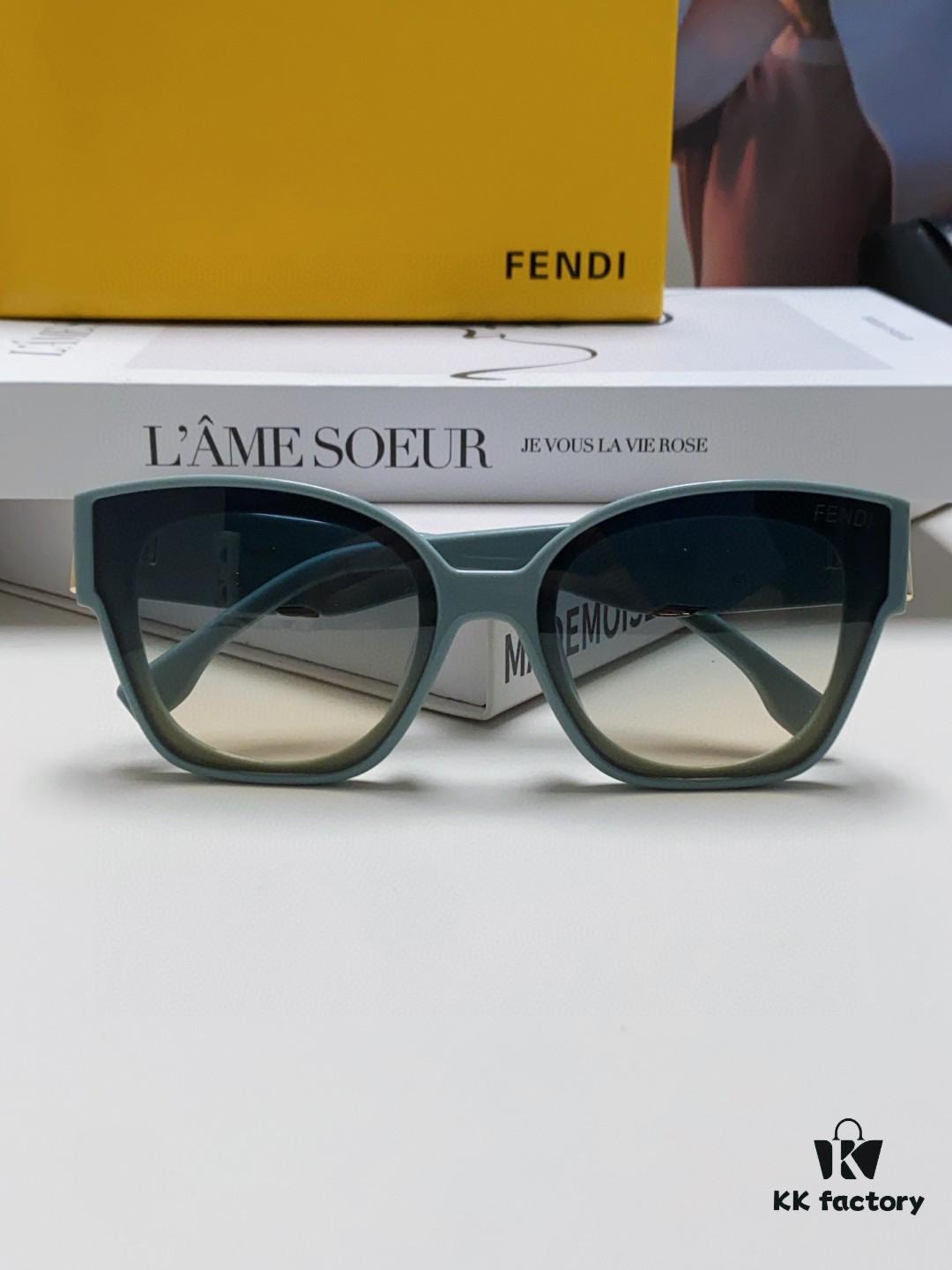 6931fcd03a89a121ed54d362 FENDI Fendi New Logo Design Minimalist Fashion Sunglasses with Seamless Mirror Lenses