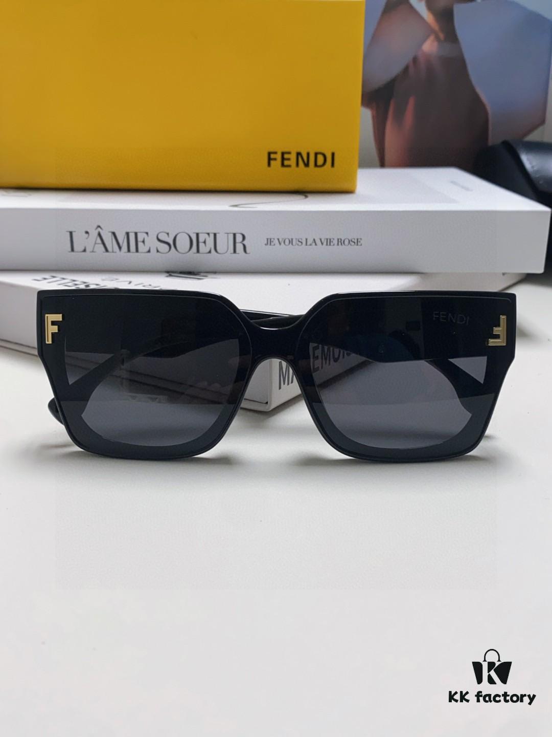 6931fcd13a89a121ed54d36a FENDI 2024 New Logo Design Minimalist Fashion Women's Sunglasses with Seamless Mirror Lenses