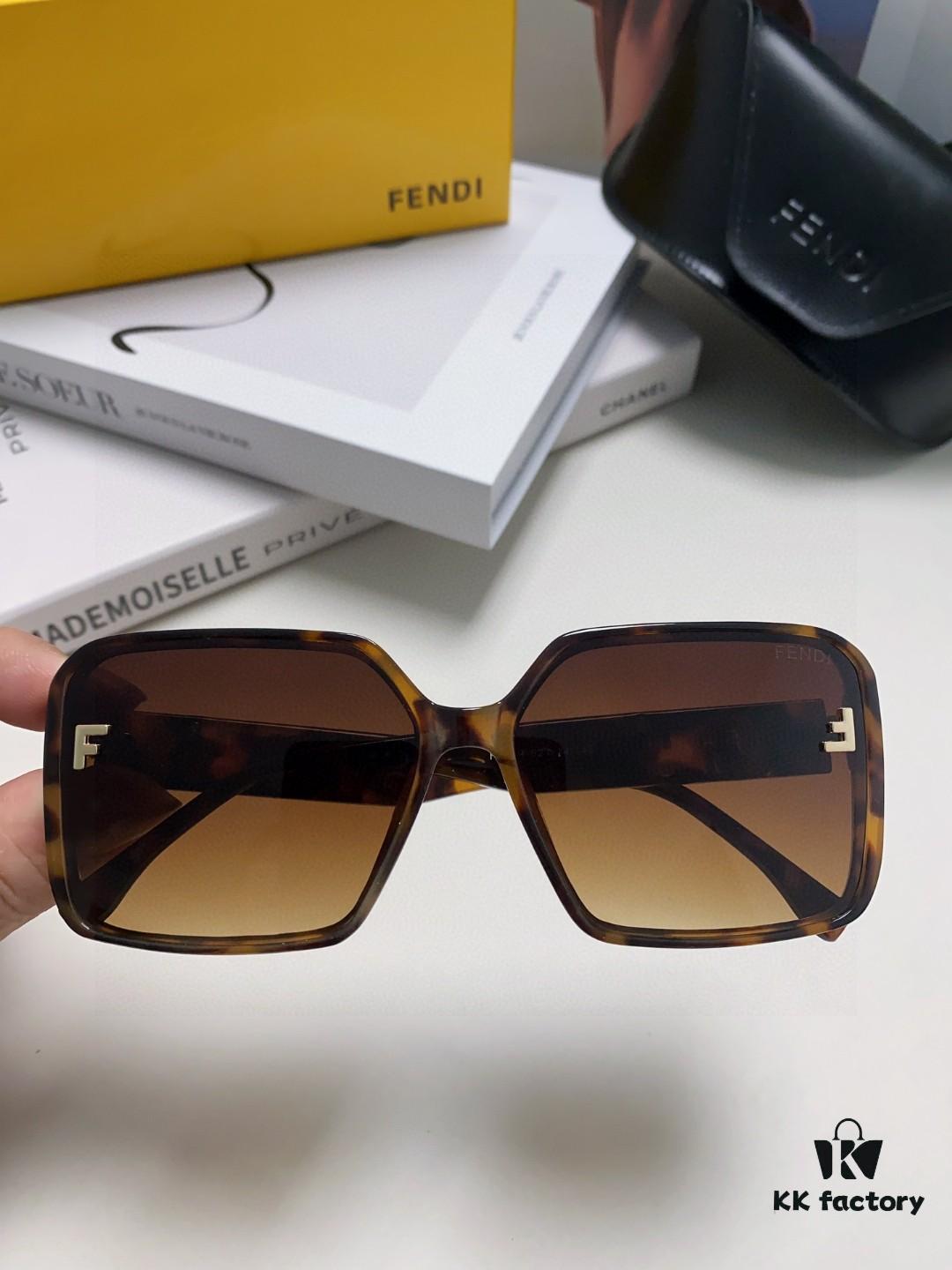 6931fcd63a89a121ed54d3aa Fendi 2024 New Arrival Trendy European-American Style Square Sunglasses for Women, High-End Fashion UV-Protective Sunglasses In Stock