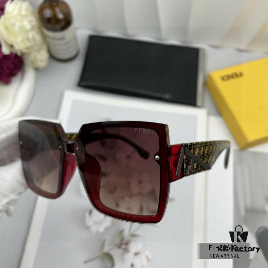 6931fcd83a89a121ed54d3c7 FENDI Italy - Polarized Sunglasses with POLAROID Resin Lenses, TR90 Frame Lightweight and Comfortable, Model: 28632
