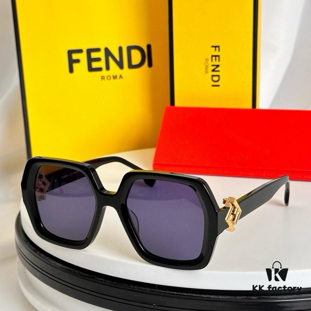 FENDI FE40139I 53□21-135 Sunglasses