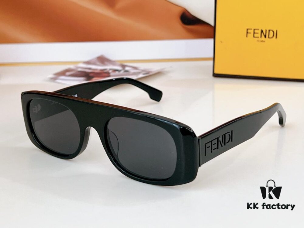 6931fce13a89a121ed54d448 150 FENDI MODEL: FE40162I SIZE: 54□20-145