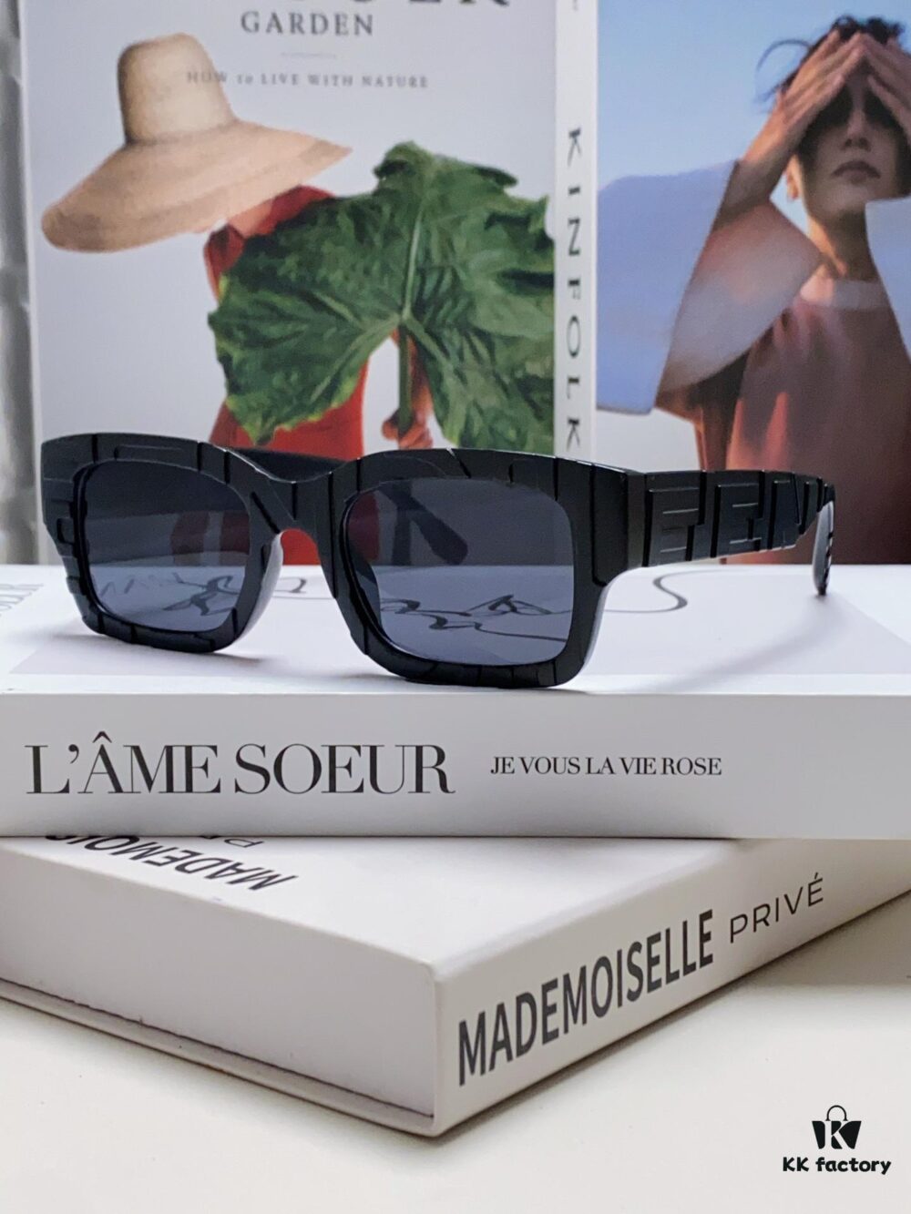 6931fce93a89a121ed54d4b2 FENDI 2024 New Square Sunglasses, Stylish Hip-Hop Influencer Streetwear Shades with Raised Letters, Trendy European and American Fashion Unisex Sunglasses