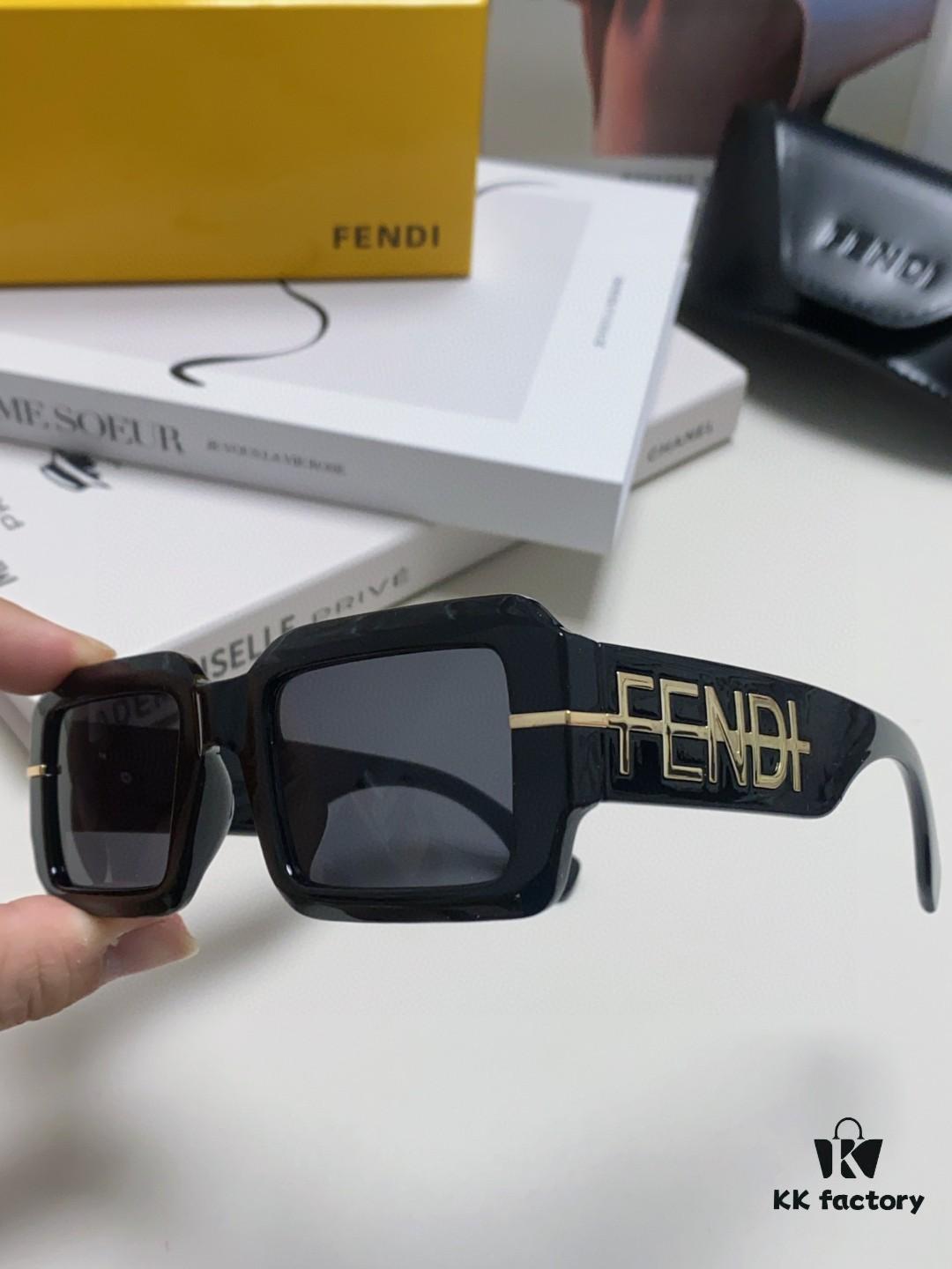 6931fcee3a89a121ed54d4f0 Fendi New Square Sunglasses for Men and Women, Fashionable Streetwear Style Shades