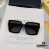 6931fcf23a89a121ed54d532 FENDI Italy | Polarized Sunglasses with TR90 Frame and Polylite Lenses
