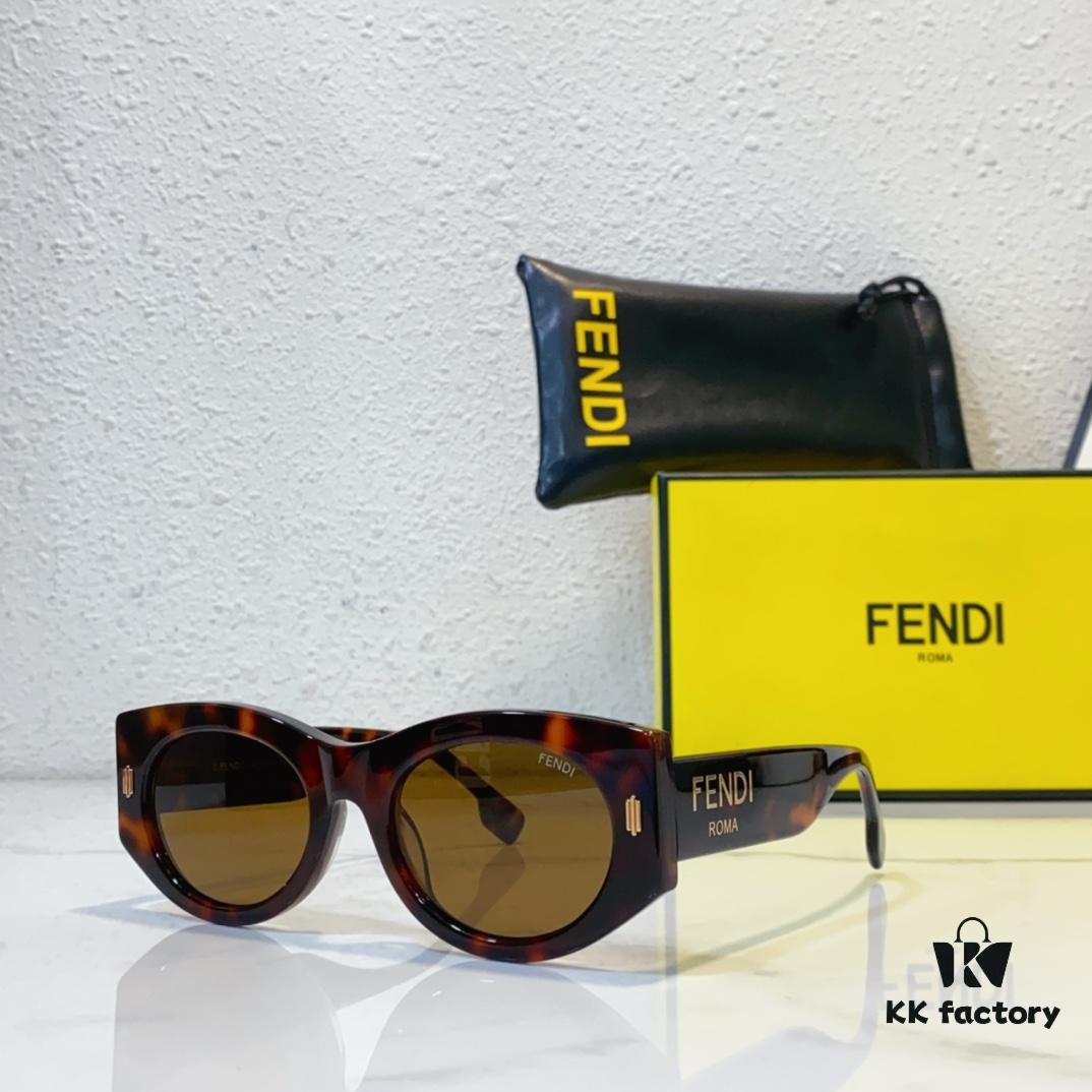 140 Fendi FOL083V Sunglasses