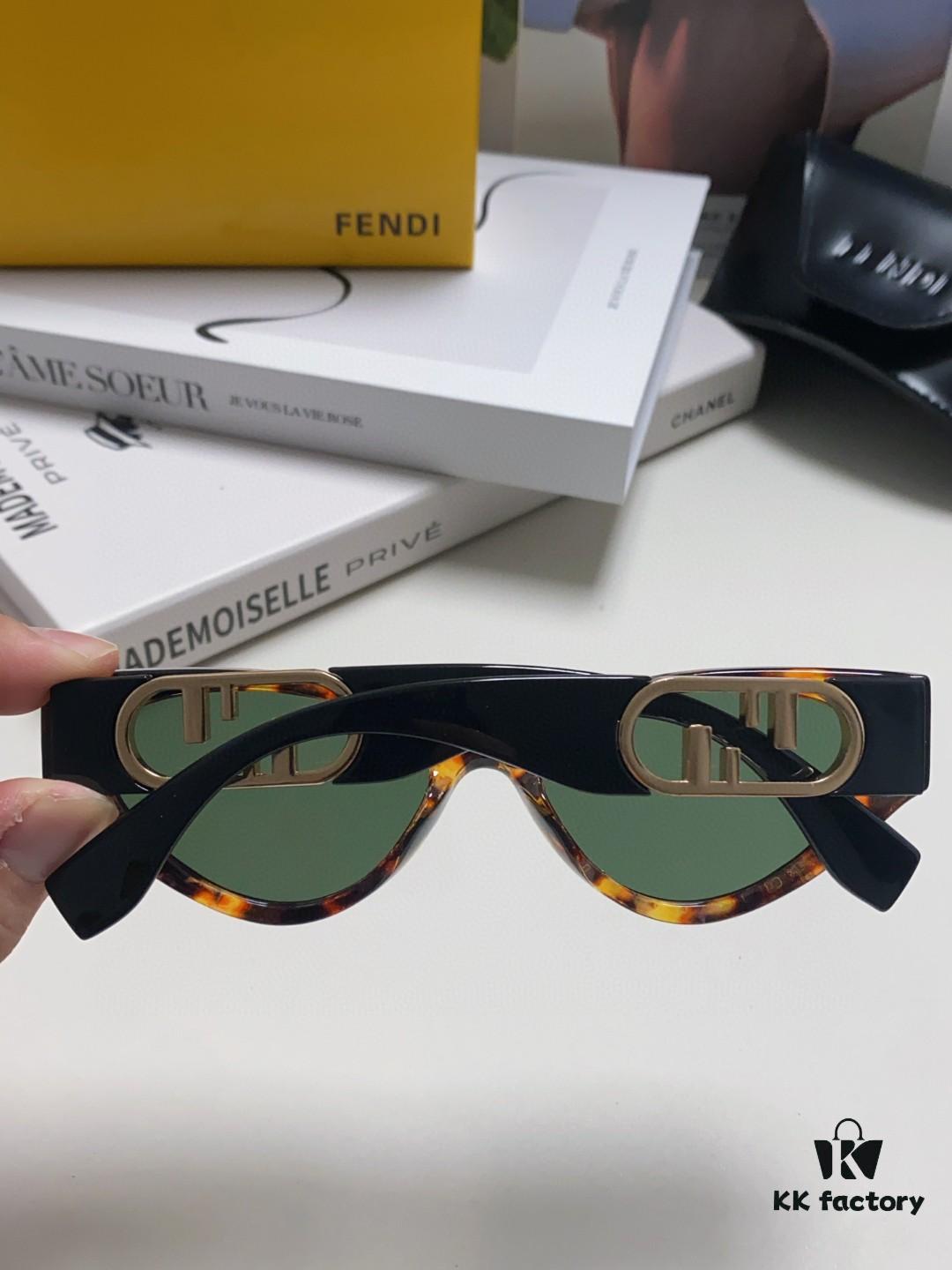 6931fcfb3a89a121ed54d5aa Fendi Cat-Eye Sunglasses for Women, Fashionable Metal Logo Designer Shades, High-End Stylish and Versatile Sunglasses