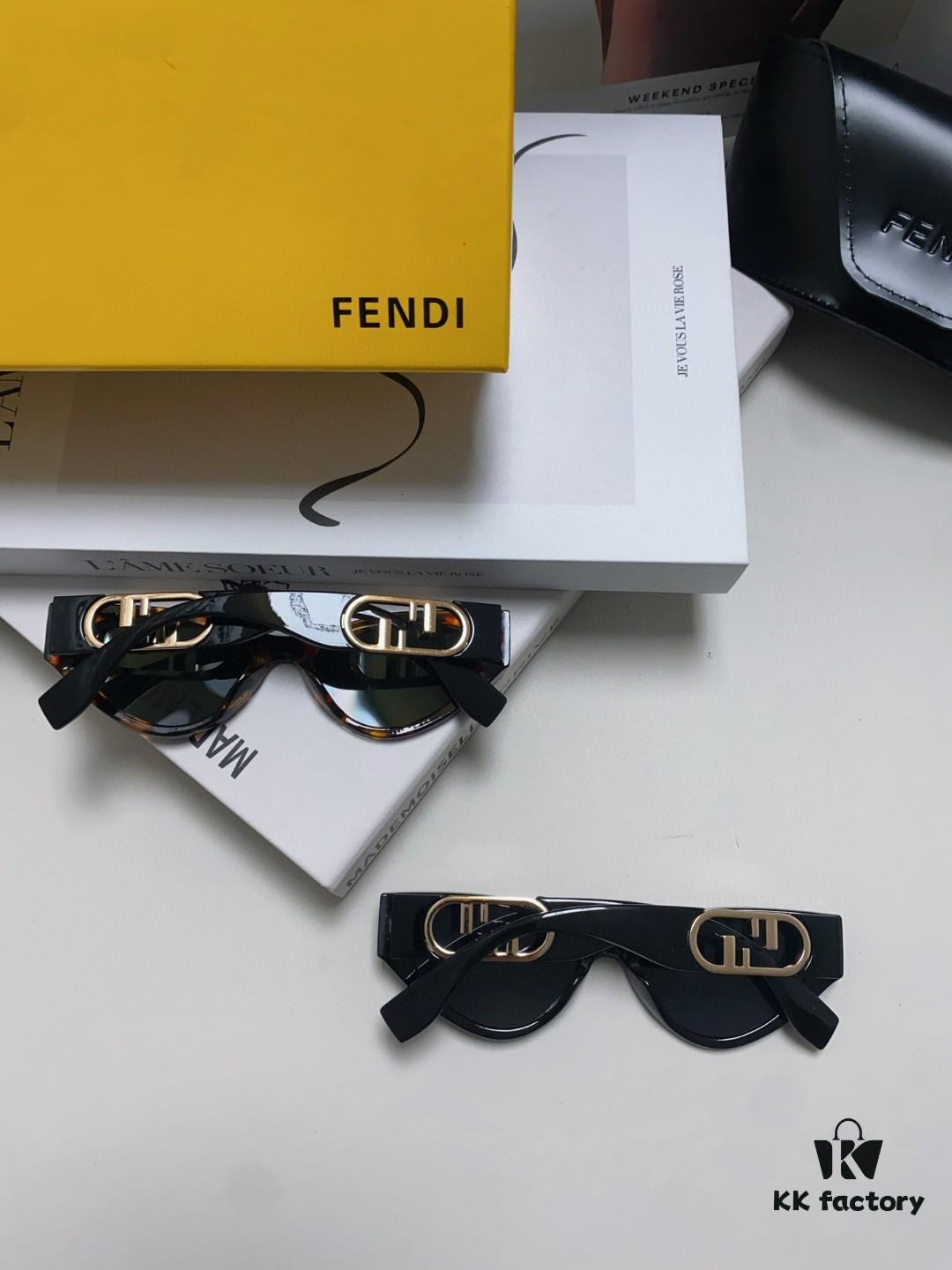 6931fcfc3a89a121ed54d5ae Fendi Cat-Eye Sunglasses for Women, Fashionable Metal Logo Designer Shades, High-End Stylish and Versatile Sunglasses