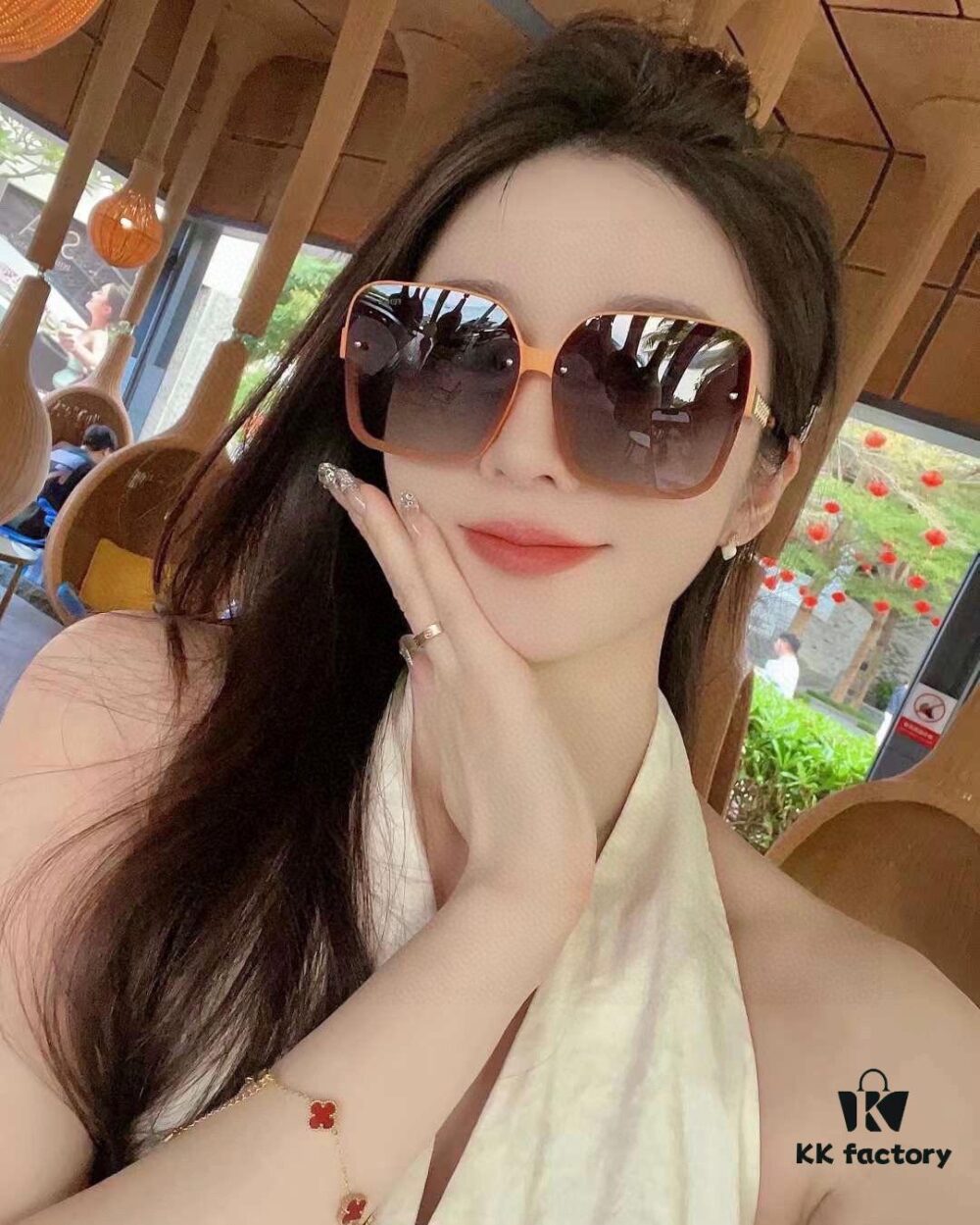 6931fd003a89a121ed54d5e6 Fendi Women's Polarized Sunglasses, Fashionable Face-Framing Design, Luxury Style, 7233 Eyewear