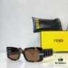 150 FENDI MODEL: FE40133I SIZE: 52□22-140 Sunglasses