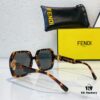 150 FENDI MODEL: FE40139I SIZE: 53□21-135 Sunglasses