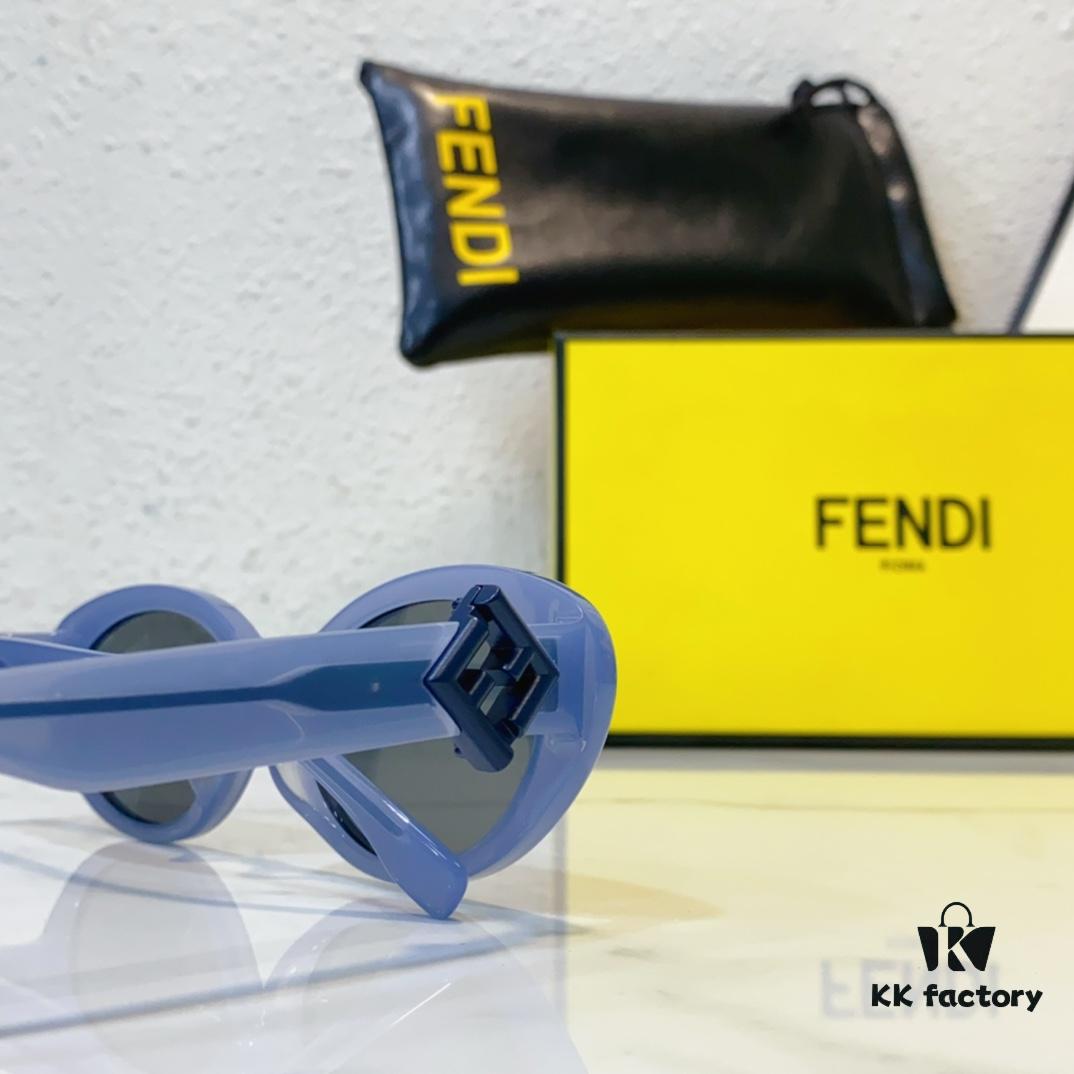 150 FENDI MODEL FE40140U SIZE 53-20-135 Sunglasses