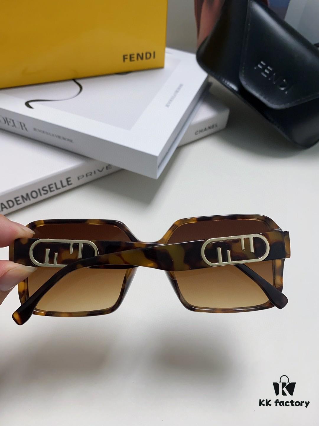 6931fd073a89a121ed54d645 Fendi 2024 New Arrival Trendy European and American Style Square Sunglasses for Women, High-End Fashion UV Protection Sunglasses In Stock