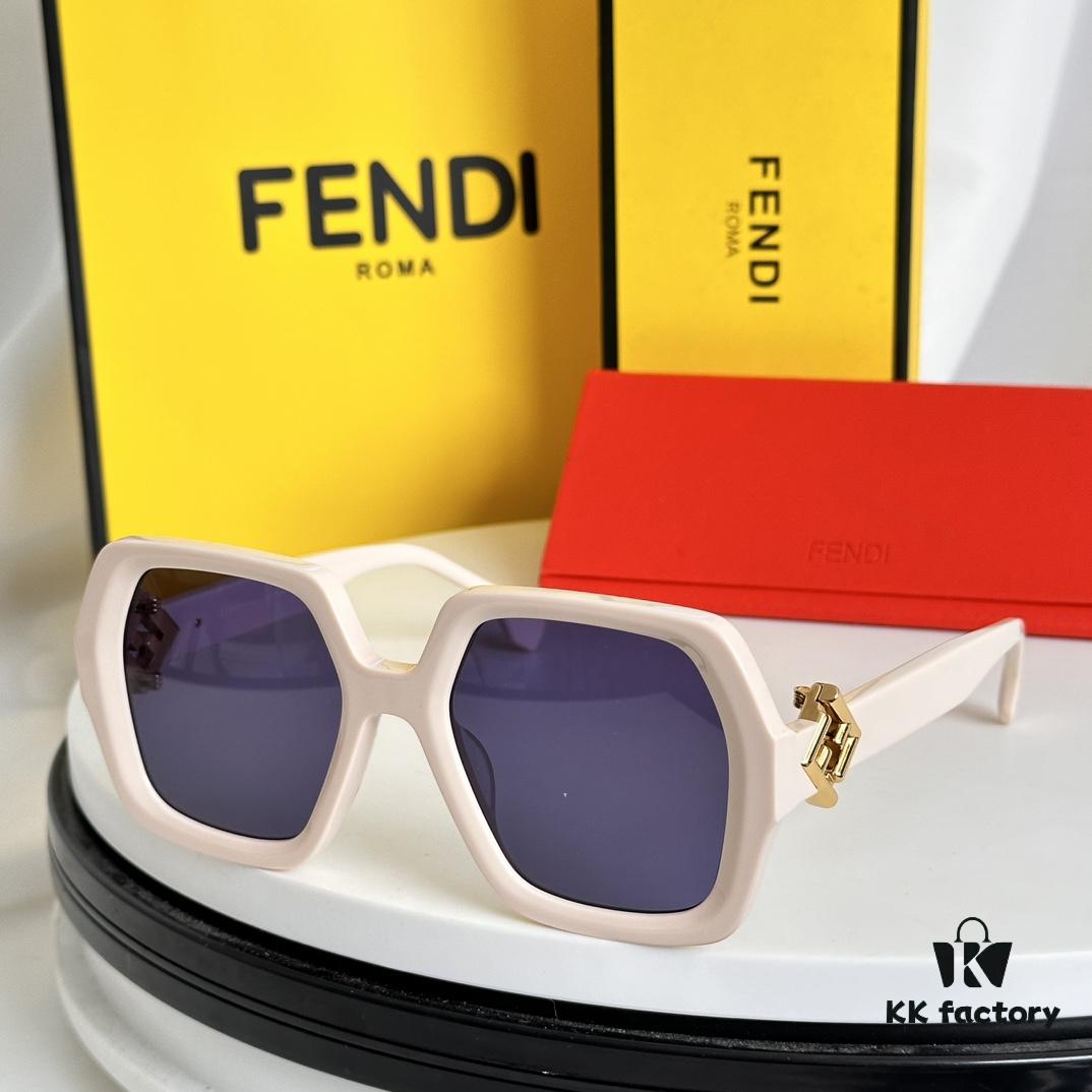 FENDI Sunglasses