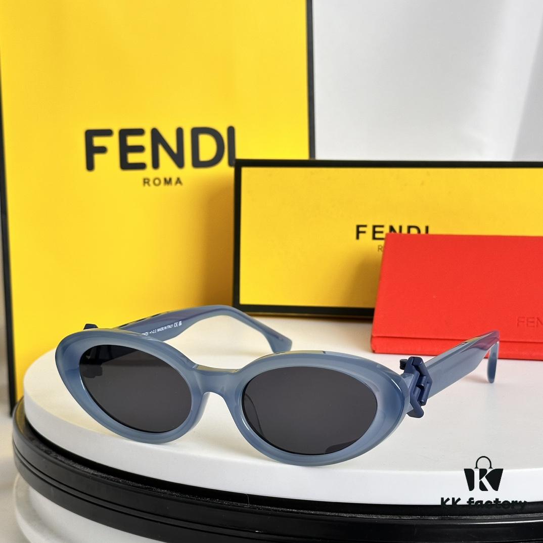 FENDI MODEL: FE40150 SIZE: 53□19-145 Sunglasses