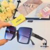 6931fd153a89a121ed54d6f5 Fendi 2024 New Square Oversized Lightweight Luxury Women's Sunglasses, High-End Fashion Streetwear Style Featured on Xiaohongshu