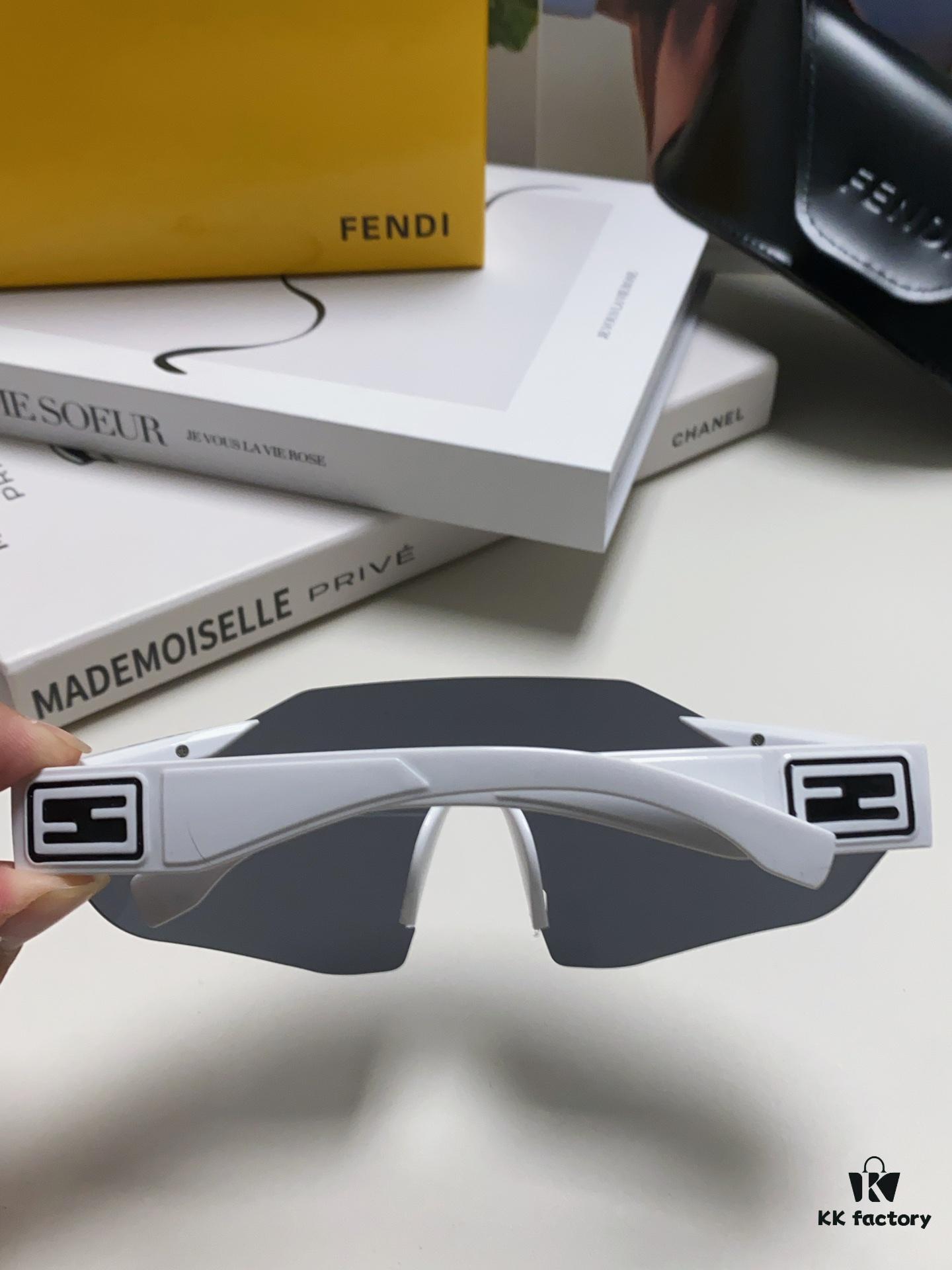 6931fd1a3a89a121ed54d73d Fendi Running Glasses for Cycling and Marathon Sports, Unisex Outdoor Windproof Sunglasses, Large-Frame Sun Protection Eyewear