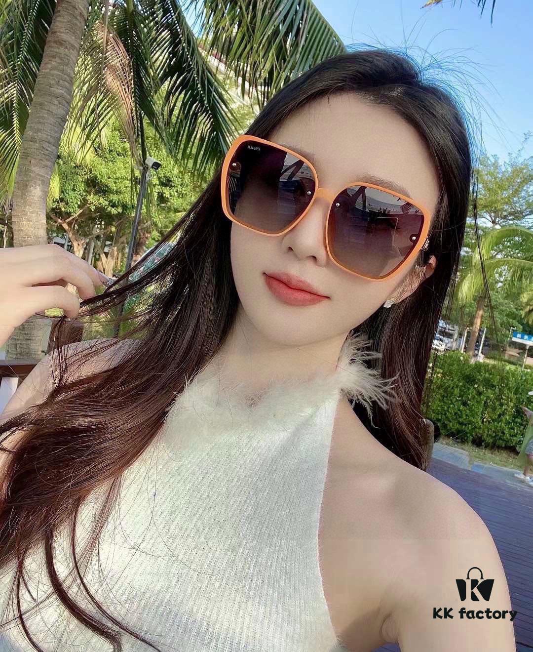 Fendi Women's Polarized Sunglasses, Fashionable Face-Framing Design, Luxury Style, Model 7233