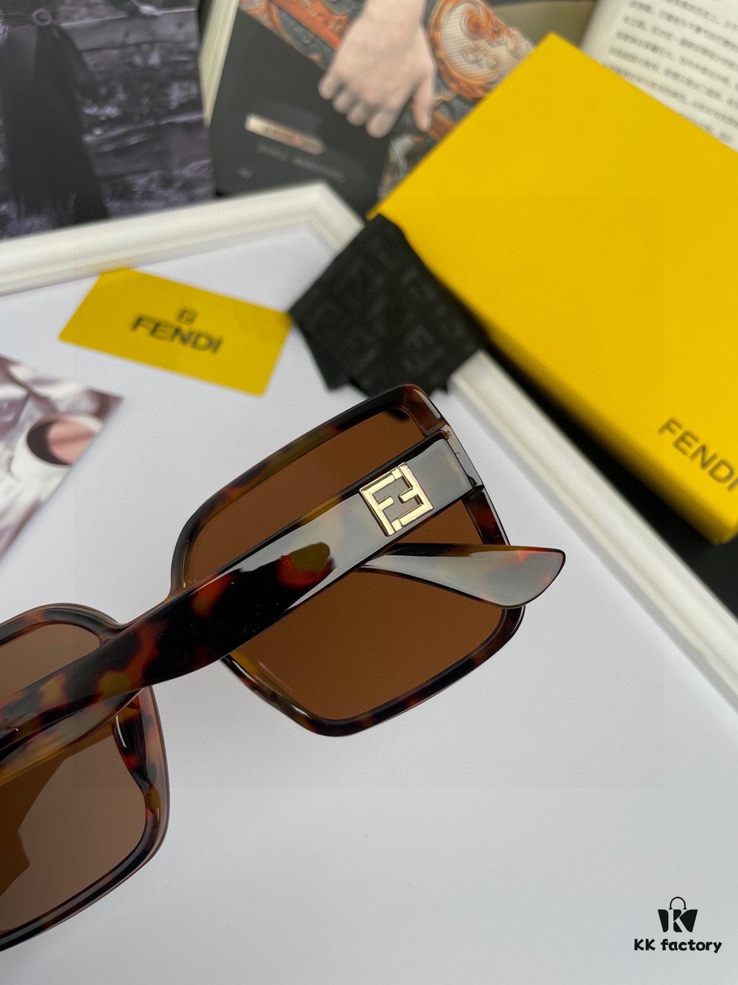6931fd1f3a89a121ed54d780 FENDI High-Quality Women's Polarized Sunglasses with TR90 Frame and Imported Polarized Lenses