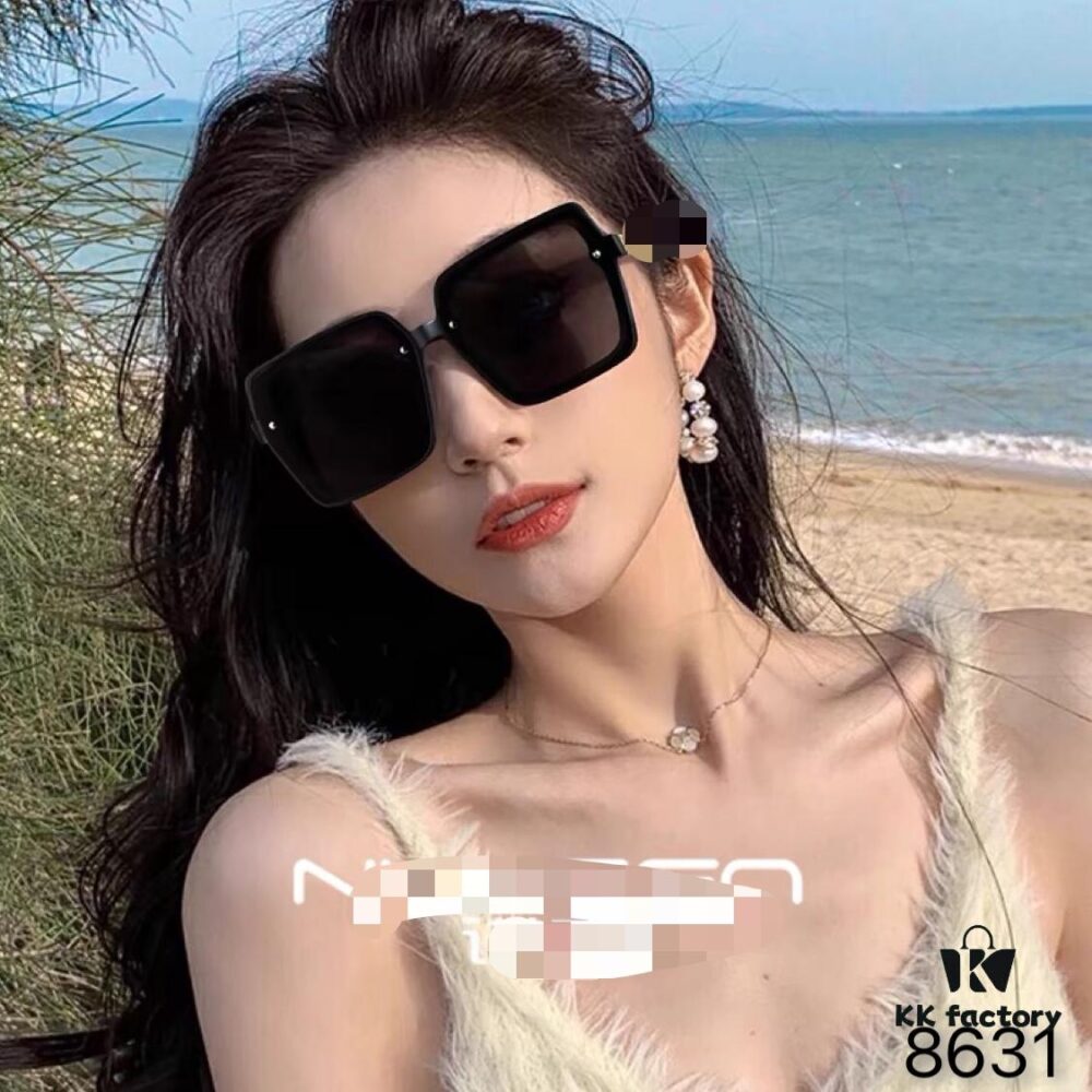 6931fd253a89a121ed54d7cc Fendi-Inspired Stylish Square Oversized Sunglasses for Women, Ultra-Black Large Frame Sunglasses that Slim the Face, Fashionable Street Snap Shades with Instagram Influencer Aesthetic