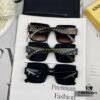 FENDI Italy | Polarized Sunglasses with TR90 Frame and Polylite Lenses