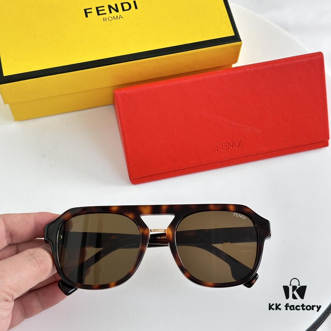 6931fd2e3a89a121ed54d83b Fendi Sunglasses Model FE40026U Size 55□22-145