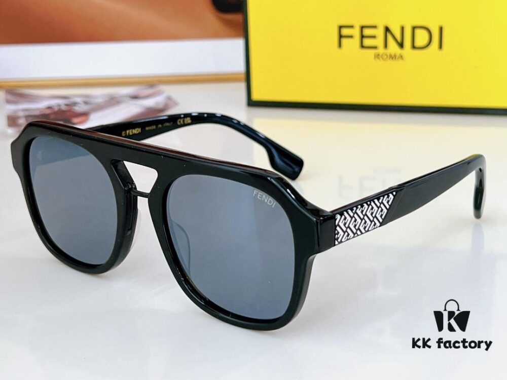 6931fd2e3a89a121ed54d841 Fendi FE40026U Sunglasses