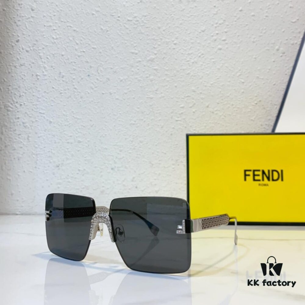 6931fd323a89a121ed54d86e FENDI FE4083 Sunglasses