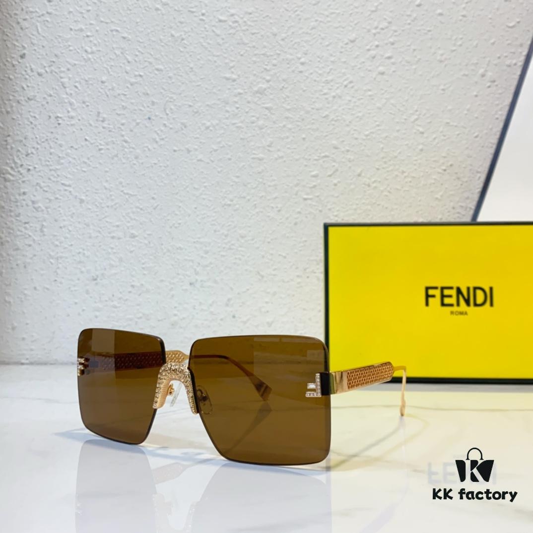 FENDI FE4083 Sunglasses