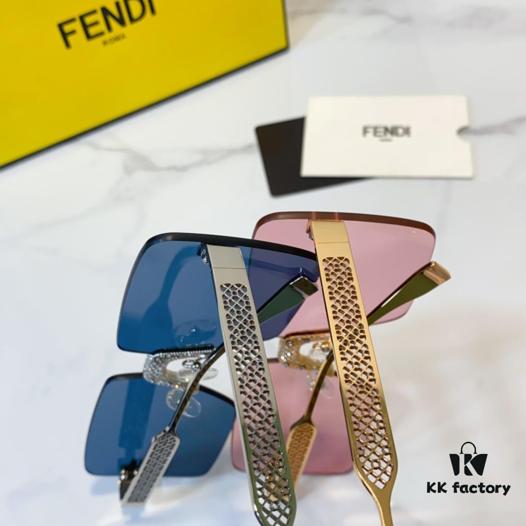FENDI FE4083 Sunglasses