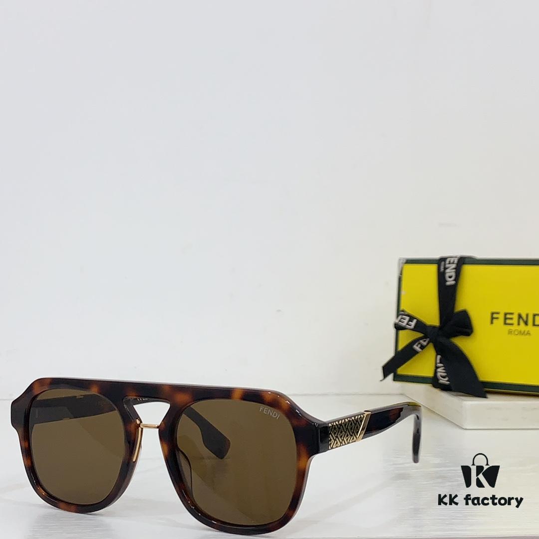 6931fd333a89a121ed54d87b Fendi FE40026U Sunglasses, Size 55-22-145
