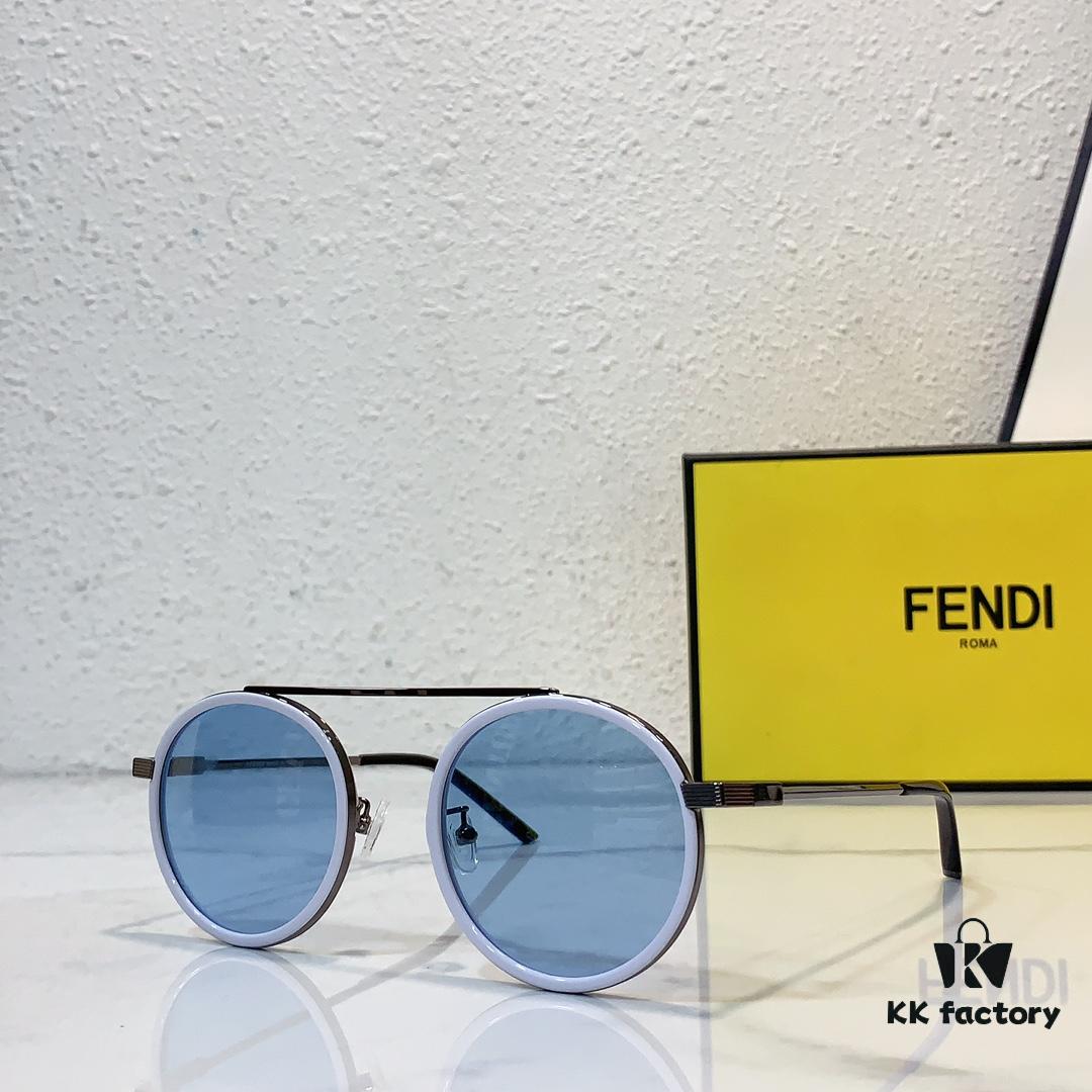 6931fd353a89a121ed54d896 FENDI Latest Official Website Synchronized FF 0025 Aviator Sunglasses Unisex Model Showcasing Brand Characteristics Dual-Tone Electroplated Frame Radiating Design High-Quality Original Order Cabinet Channel Goods Premium Details Visible Upon Close Inspection Suitable for All Face Shapes