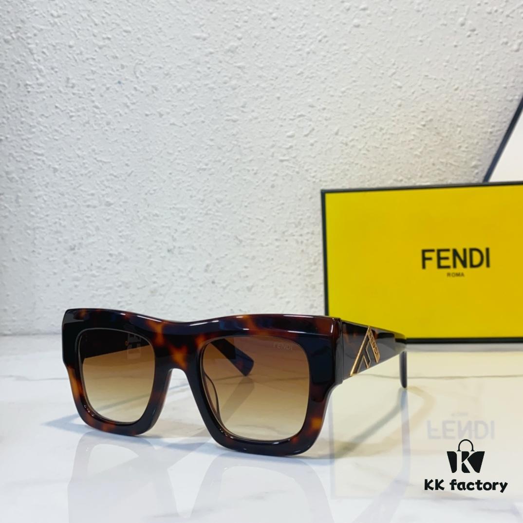FENDI MOD: 4080 Size: 52 □ 23 142 Sunglasses