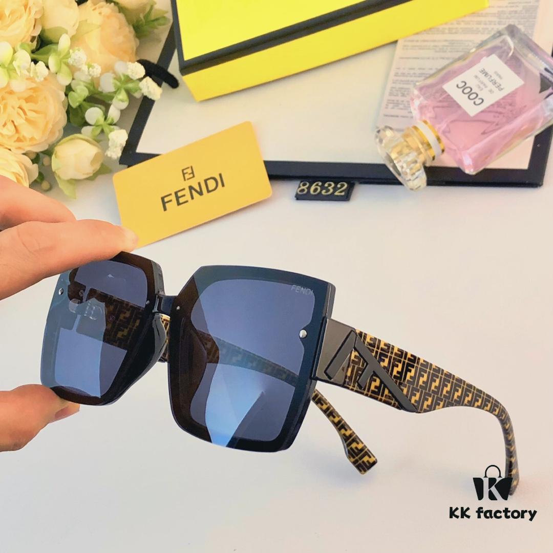 6931fd4c3a89a121ed54d9cf Fendi New Retro Oversized Square Sunglasses for Women, Fashionable European and American Style Street Snap Celebrity Sun Glasses