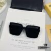 6931fd513a89a121ed54da12 FENDI Italy | Polarized Sunglasses with TR90 Frame and Polylite Lenses