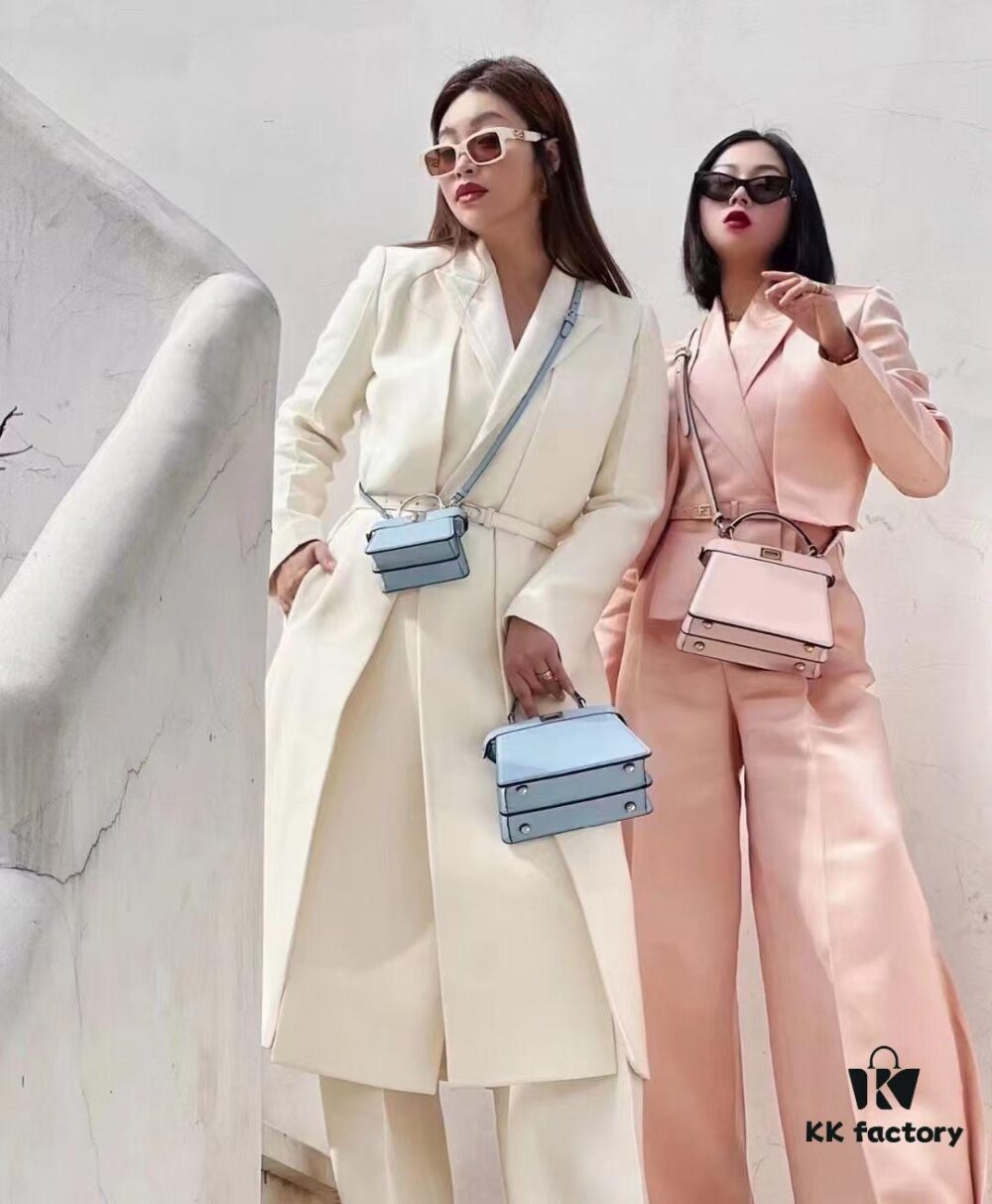 6931fd5b3a89a121ed54da93 Authentic FENDI Women's Sunglasses Summer 2022 New Arrival UV Protection Anti-Glare Eyewear FE40050F