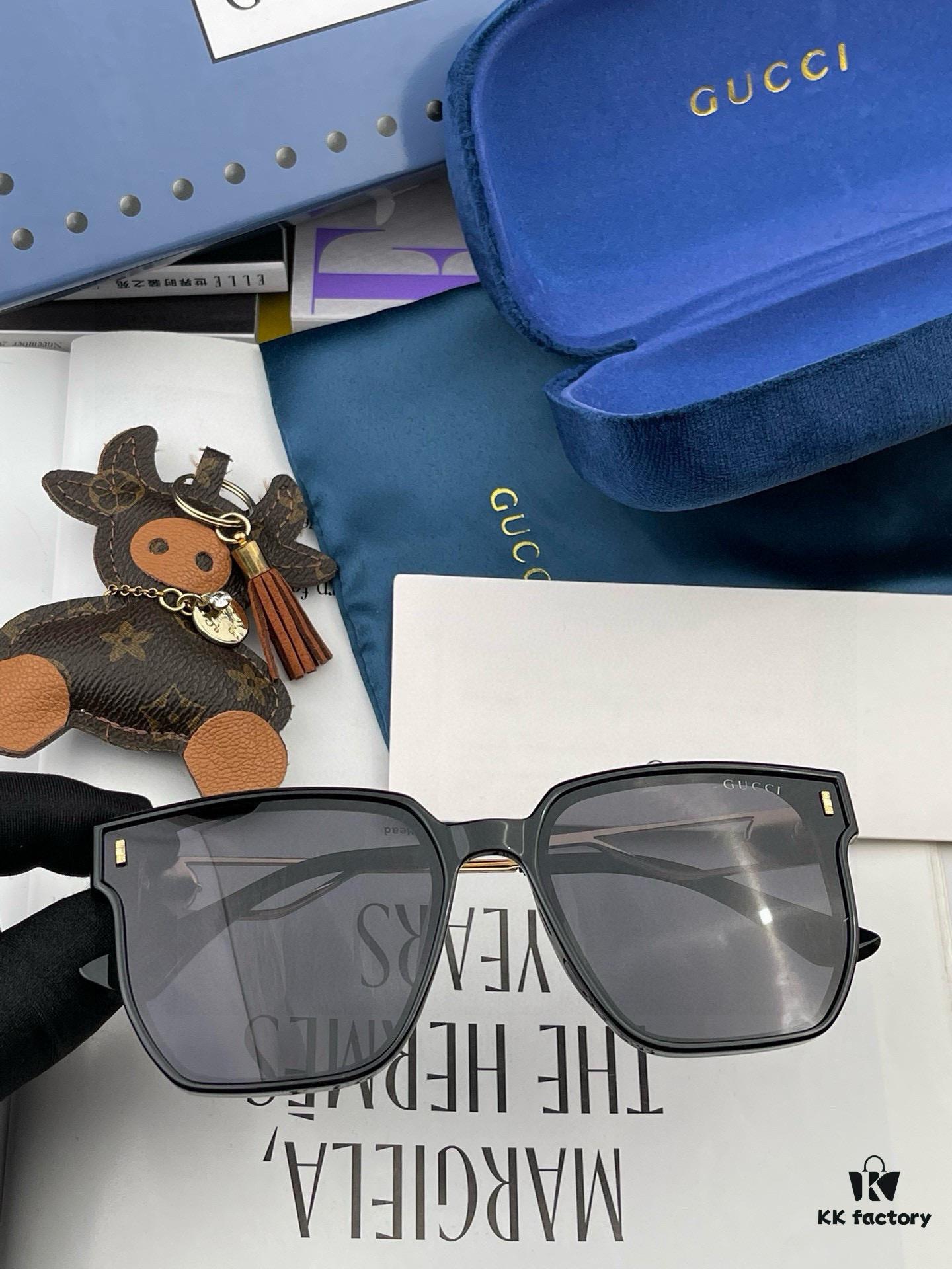 6931fd7d3a89a121ed54dc61 Gucci Classic Square Frame Sunglasses, Flattering on All Face Shapes, Stylish with Coats or Dresses, Nylon Polarized Lenses for UV Protection, Model: G9294